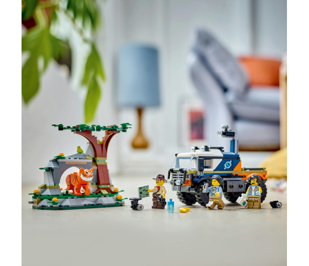 LEGO CITY 60426 Terenówka badacza dżungli - 1248570 - zdjęcie 12